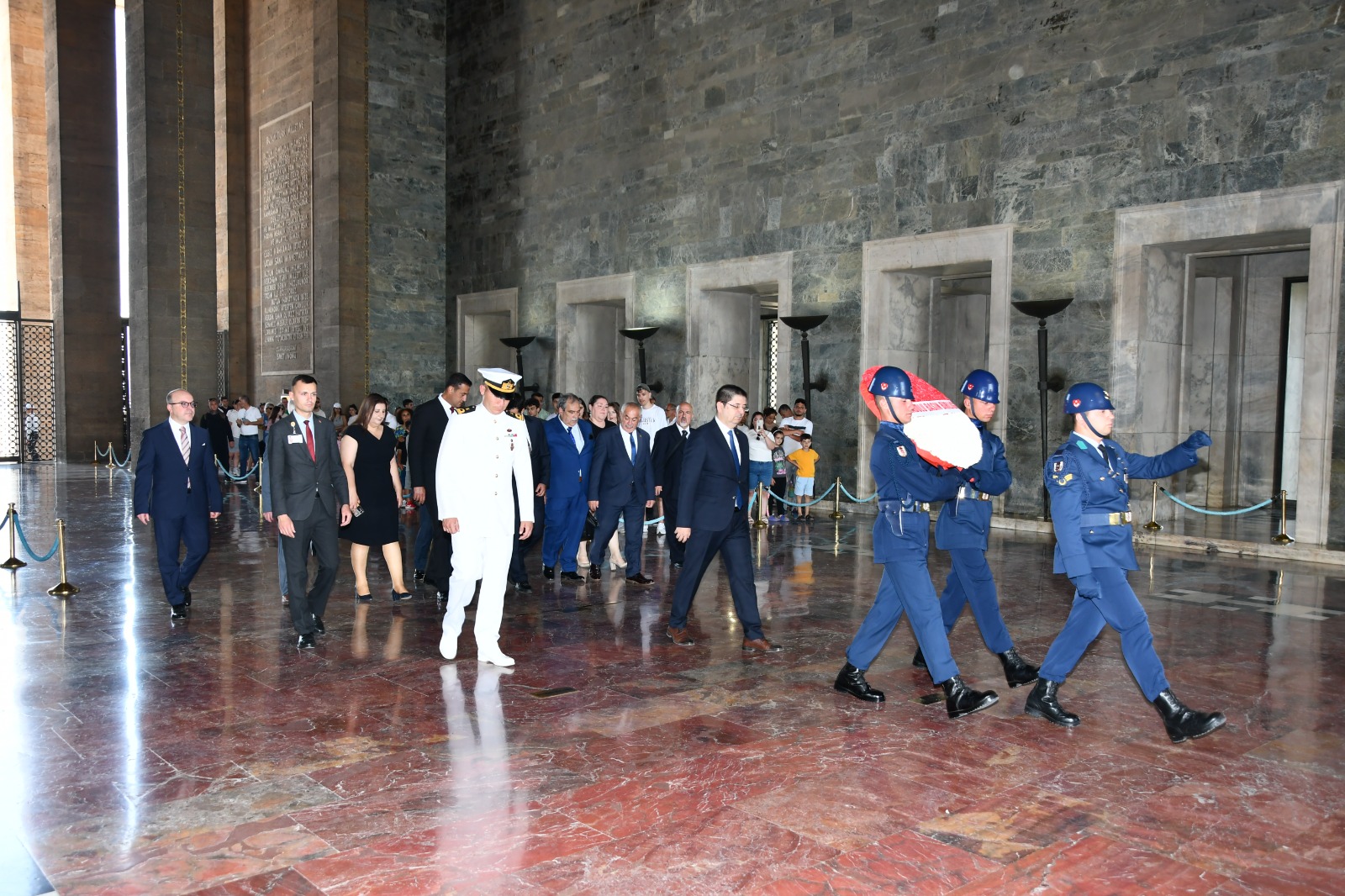Anadolu Basın Birliği Anıtkabir’i Ziyaret Etti