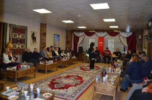 Sivas Turizm Derneği Şiir ve Şehir Sohbetleri Programı Düzenledi