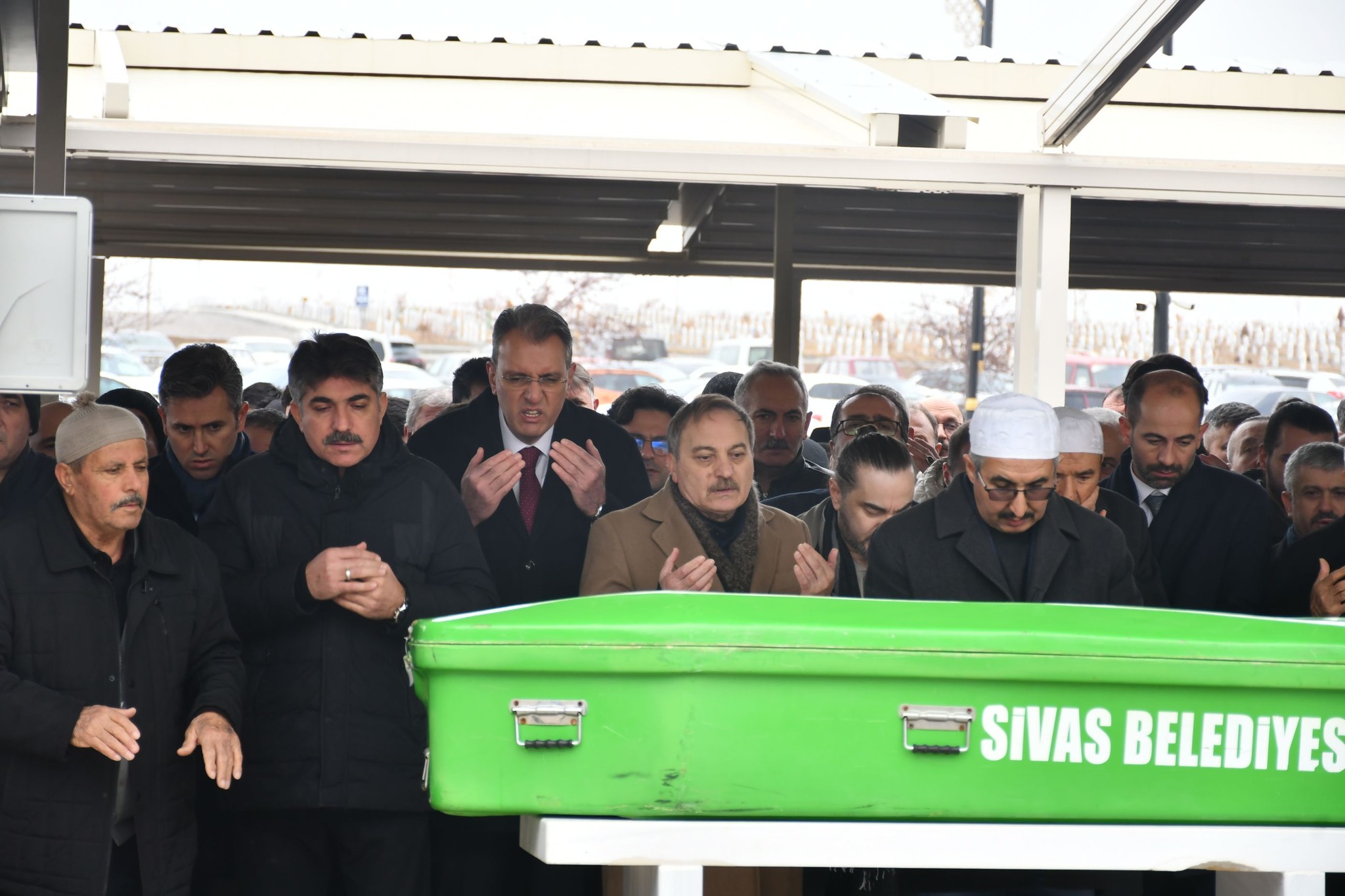 Merhum Albayrak, Dualarla Son Yolculuğuna Uğurlandı!