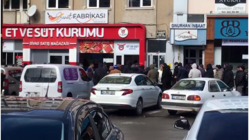 Hava Soğuk, Kuyruk Uzun, Fiyat Cazip