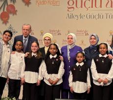 Toy, Anneler Günü Programı Düzenledi