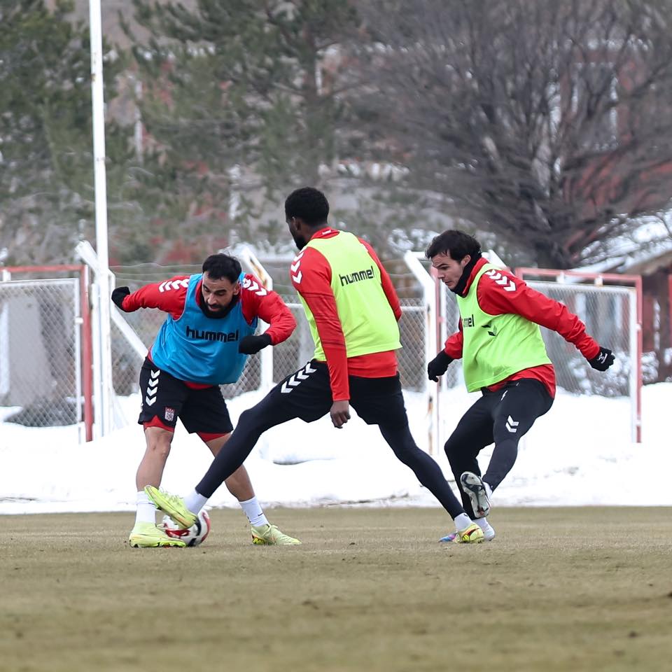 Sivasspor – Pendikspor Maçı 1 Şubat 2026 Pazar günü saat 13.30’da